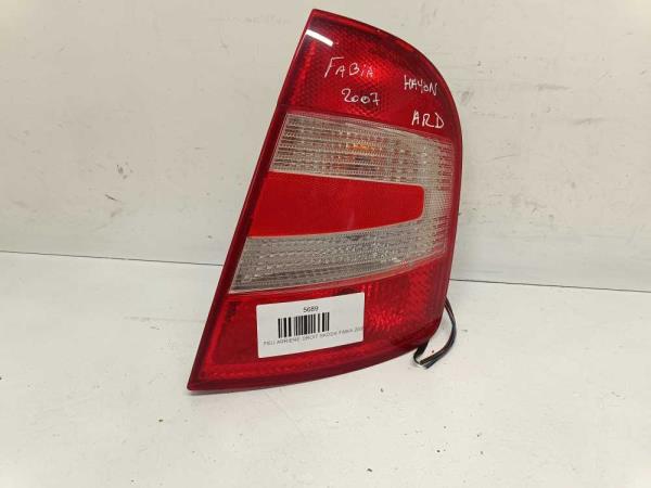 FEU ARRIERE DROIT SKODA FABIA 2005+ HATCHBACK - Vue 1